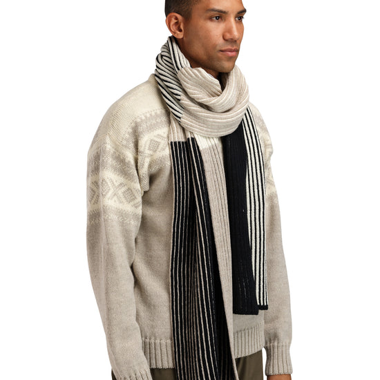 Dale Of Norway SKARSTIND SCARF Black Offwhite Sand Mel One size - PeakStyle
