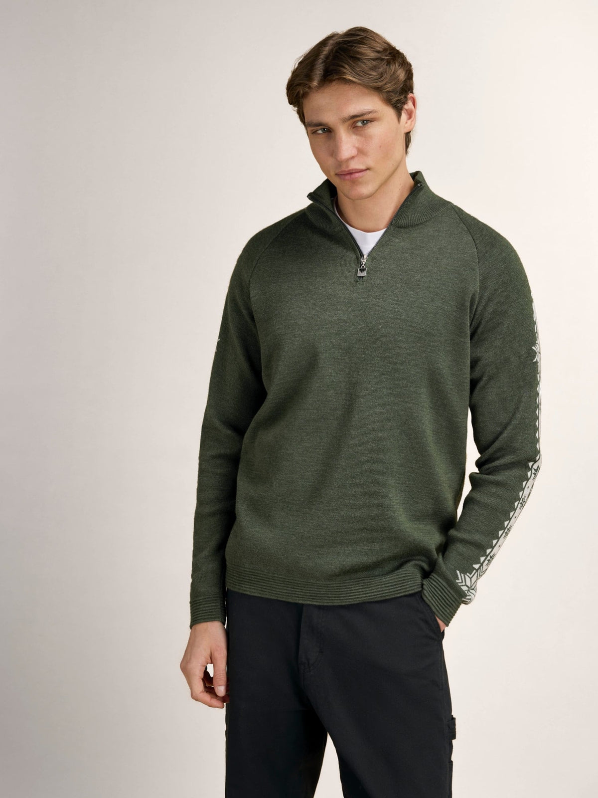 Dale Of Norway GEILO Merino-Pullover Herren – Dark Green - Offwhite – Studio