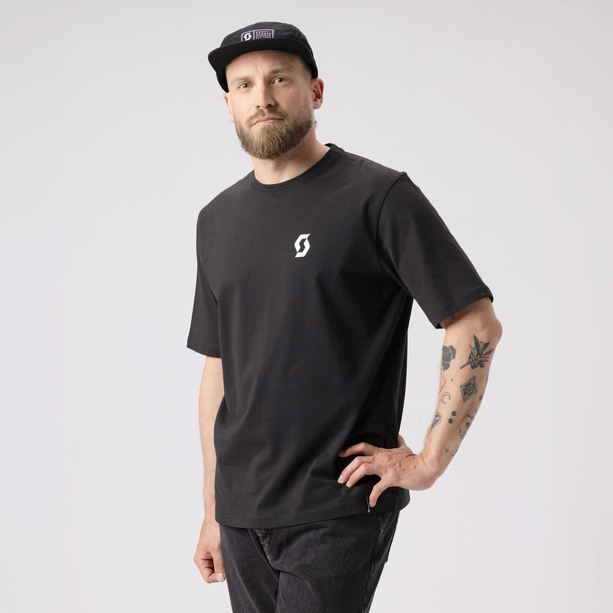 SCOTT Tee Authentic Short Sleeve Herren – Lifestyle 1