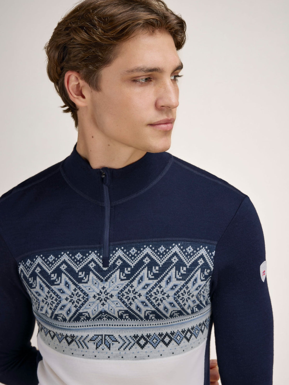 VAIL Offwhite - Navy – offizielles Herstellerbild 5