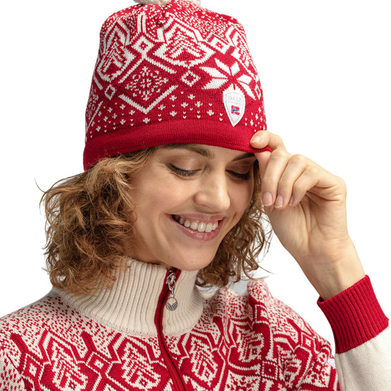 Dale Of Norway WINTERLAND HAT Raspberry Offwhite Redrose One size - PeakStyle
