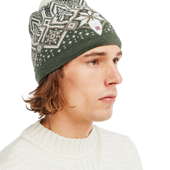 Dale Of Norway WINTERLAND Merino-Mütze Unisex – Dark Green - Offwhite - Sand – Studio