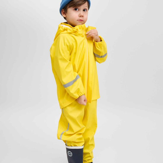 Reima Lampi Yellow – Foto de estudio 1