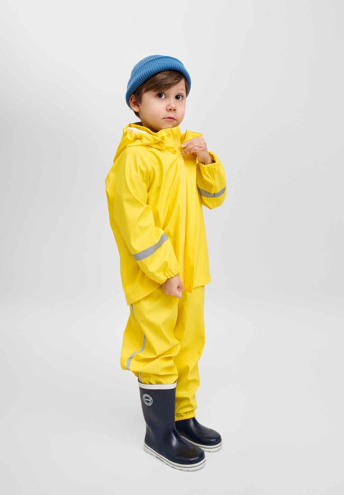 Reima Lampi Yellow – Foto de estudio 1