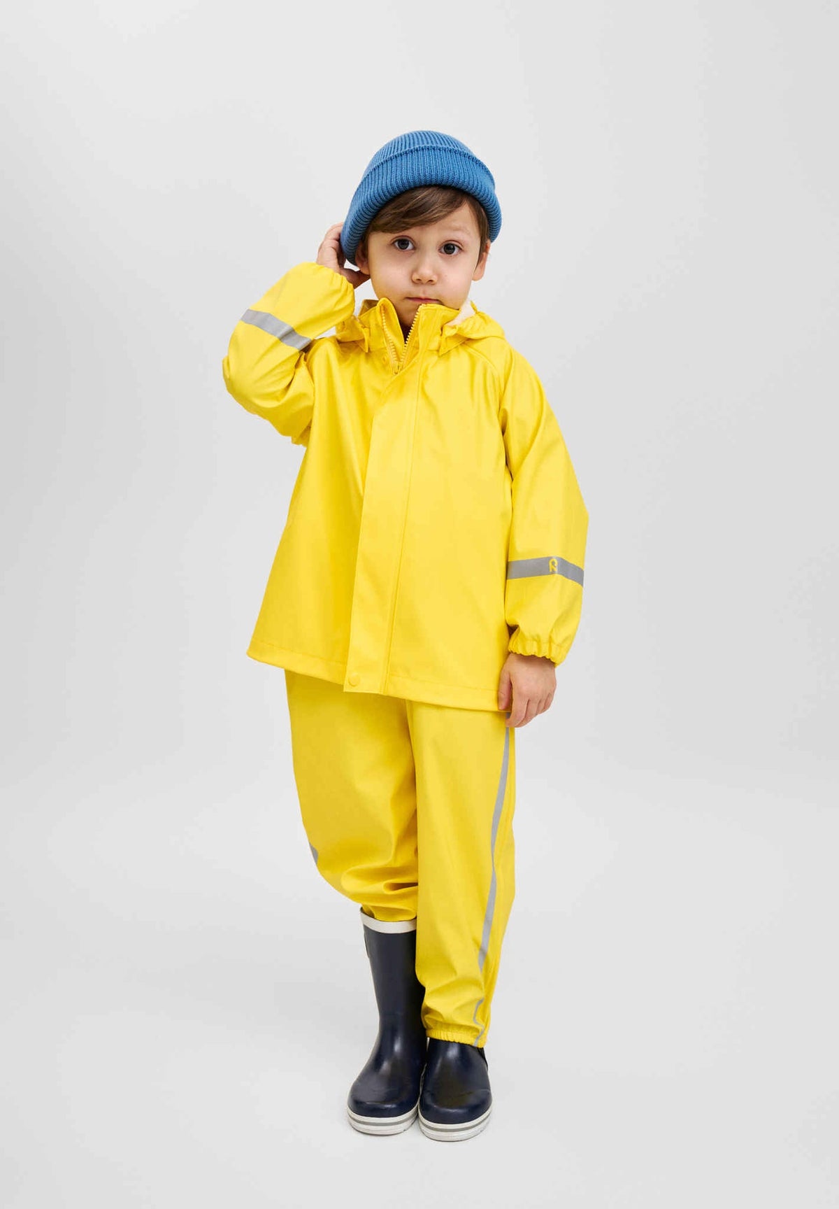 Reima Lampi Yellow – Foto de estudio 2