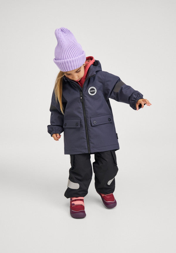 Giacca di mezza stagione ReimaTec di Reima Symppis per bambini, Soft Black – Foto in studio