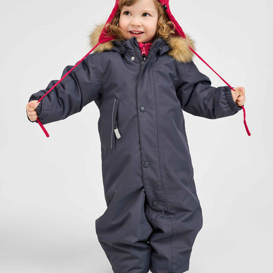 Reima Gotland Soft Black – Studioshot 1