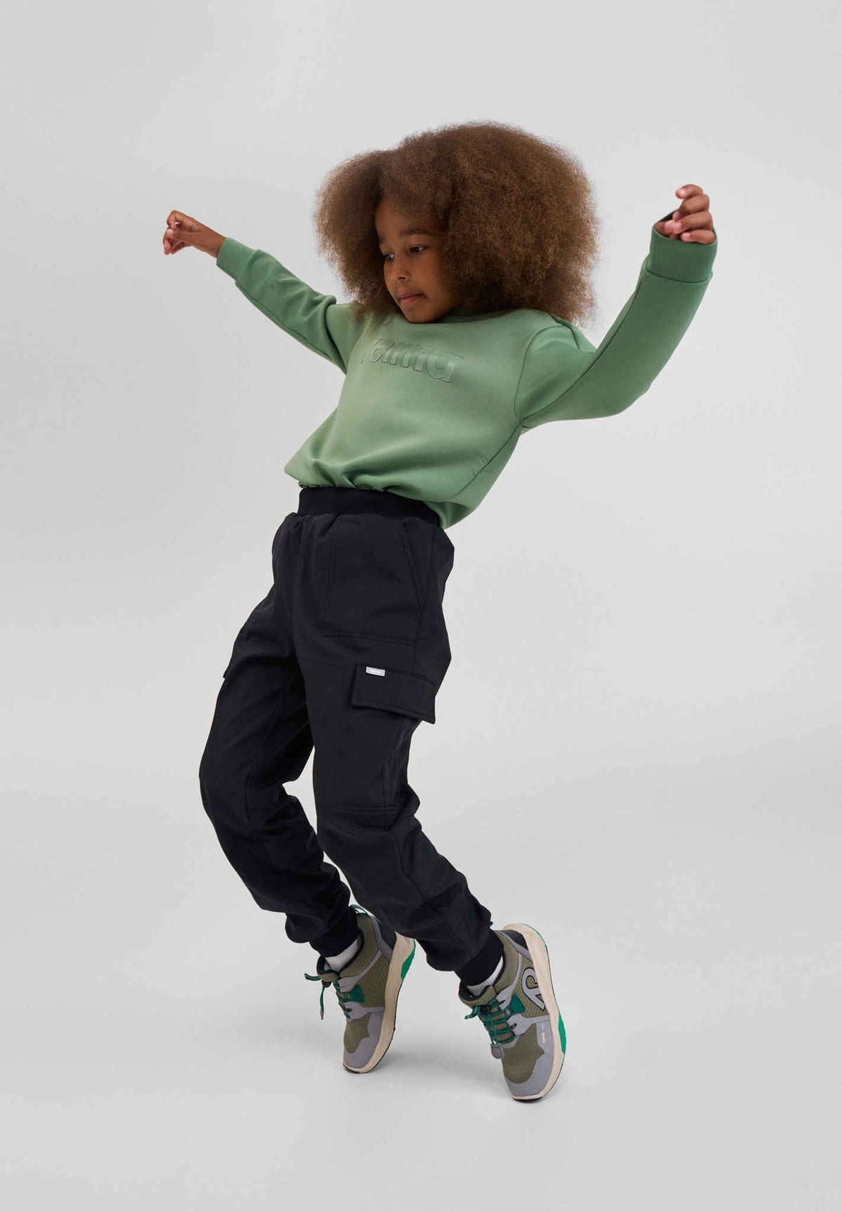 Pantalones de exterior Reima Hypytys para niños – Negro