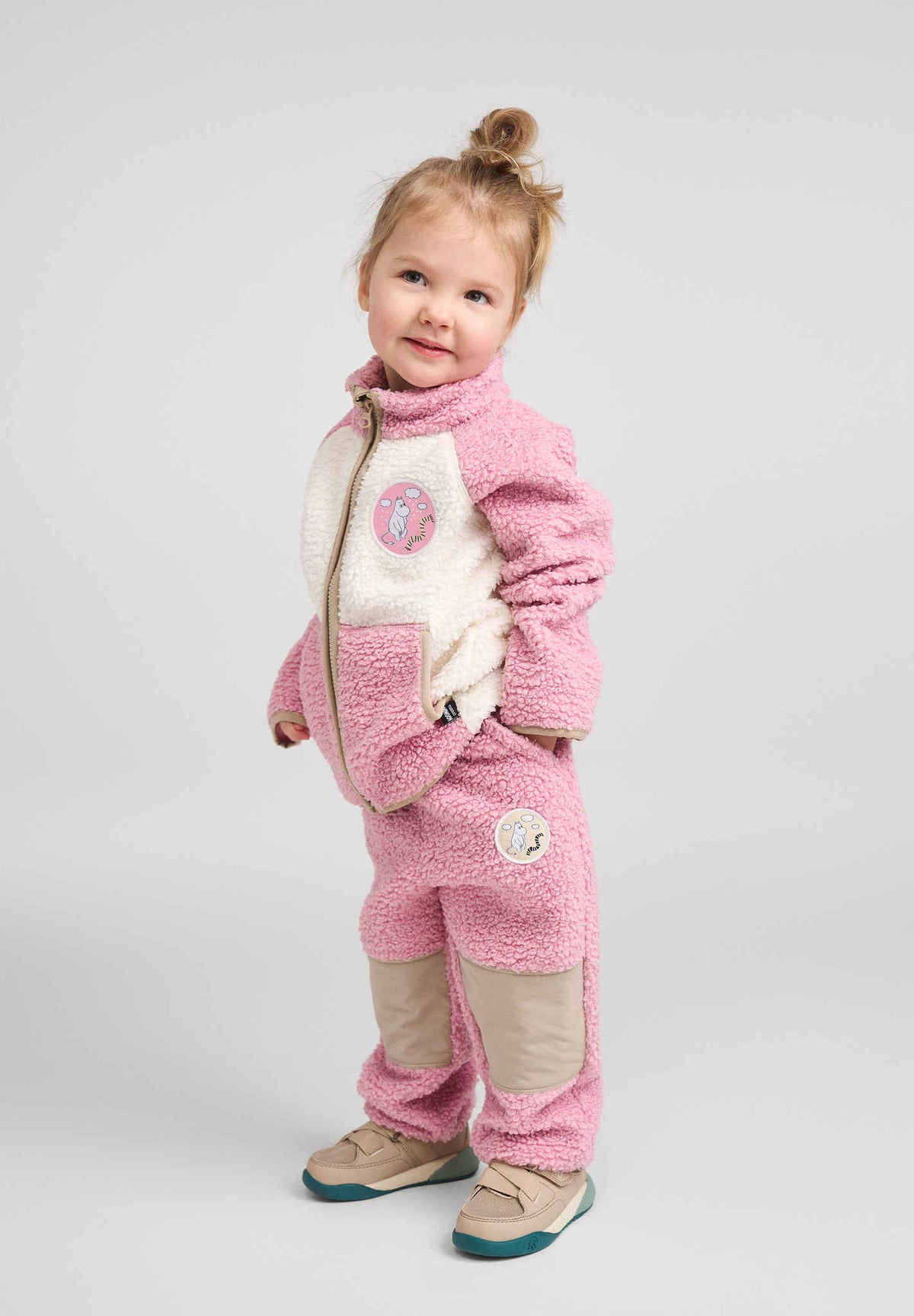 Reima Moomin Kramgo Gris Rosa – Foto de estudio 1