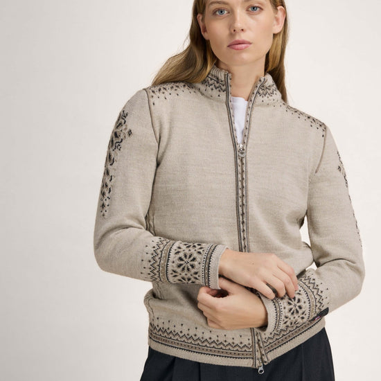 Dale Of Norway 140th Anniversary Damen Wolljacke Sand - Studio Rücken