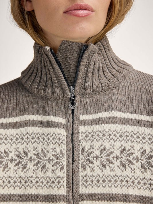 Dale Of Norway 85861 – P00 – Detail – Quelle 85861_p00_vola_wp_fem_sweater--26_edit.jpg