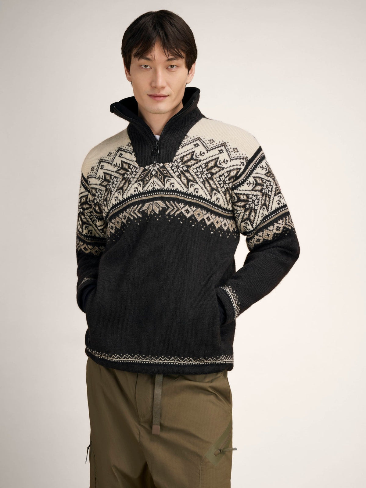 Dale Of Norway 93981 – P01 – Studio – Source 93981_p01_vail_wp_masc_sweater--7.jpg