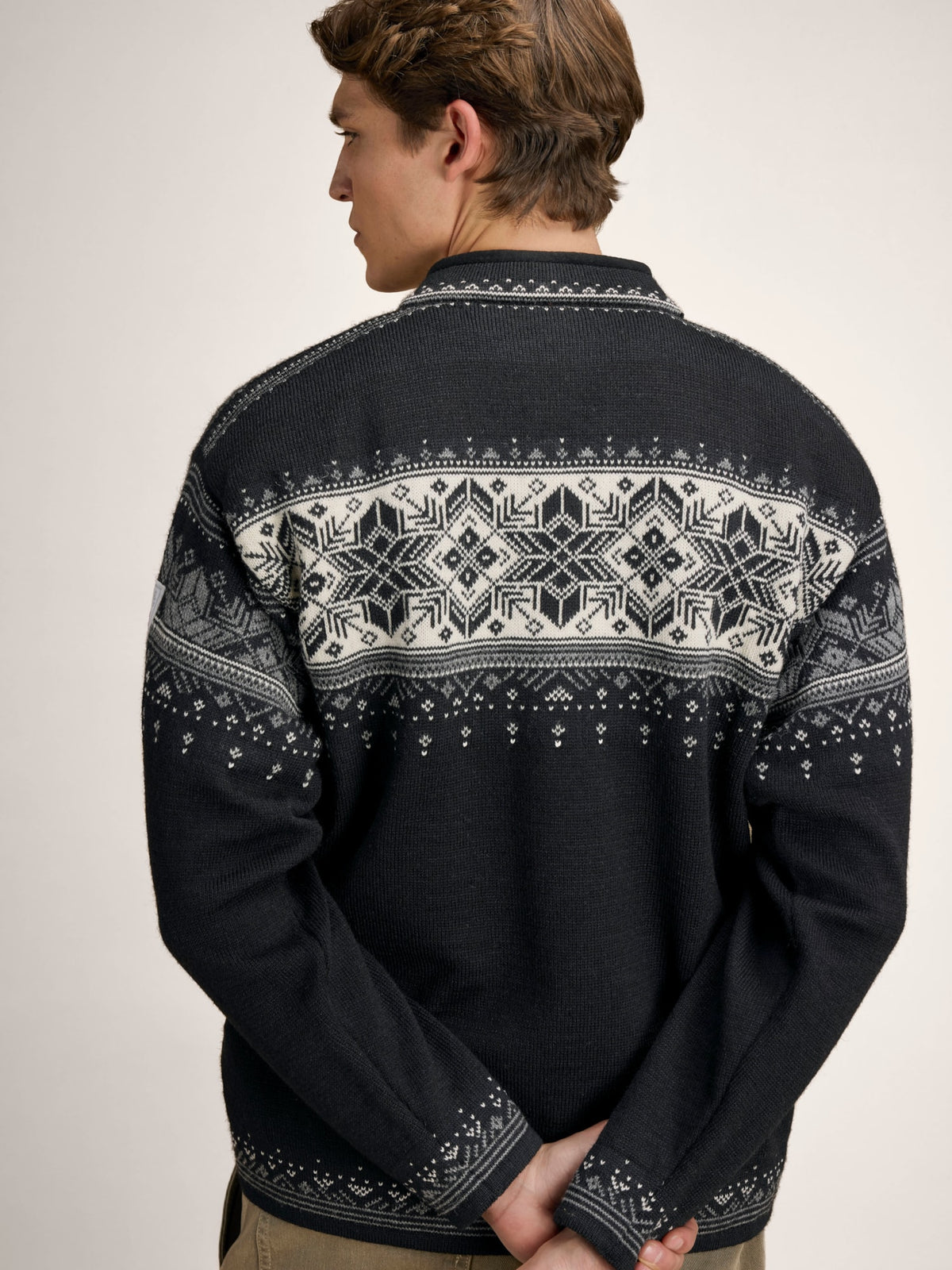 Dale of Norway BLYFJELL Men Black - Smoke - Offwhite - Light Charcoal – Studio back view