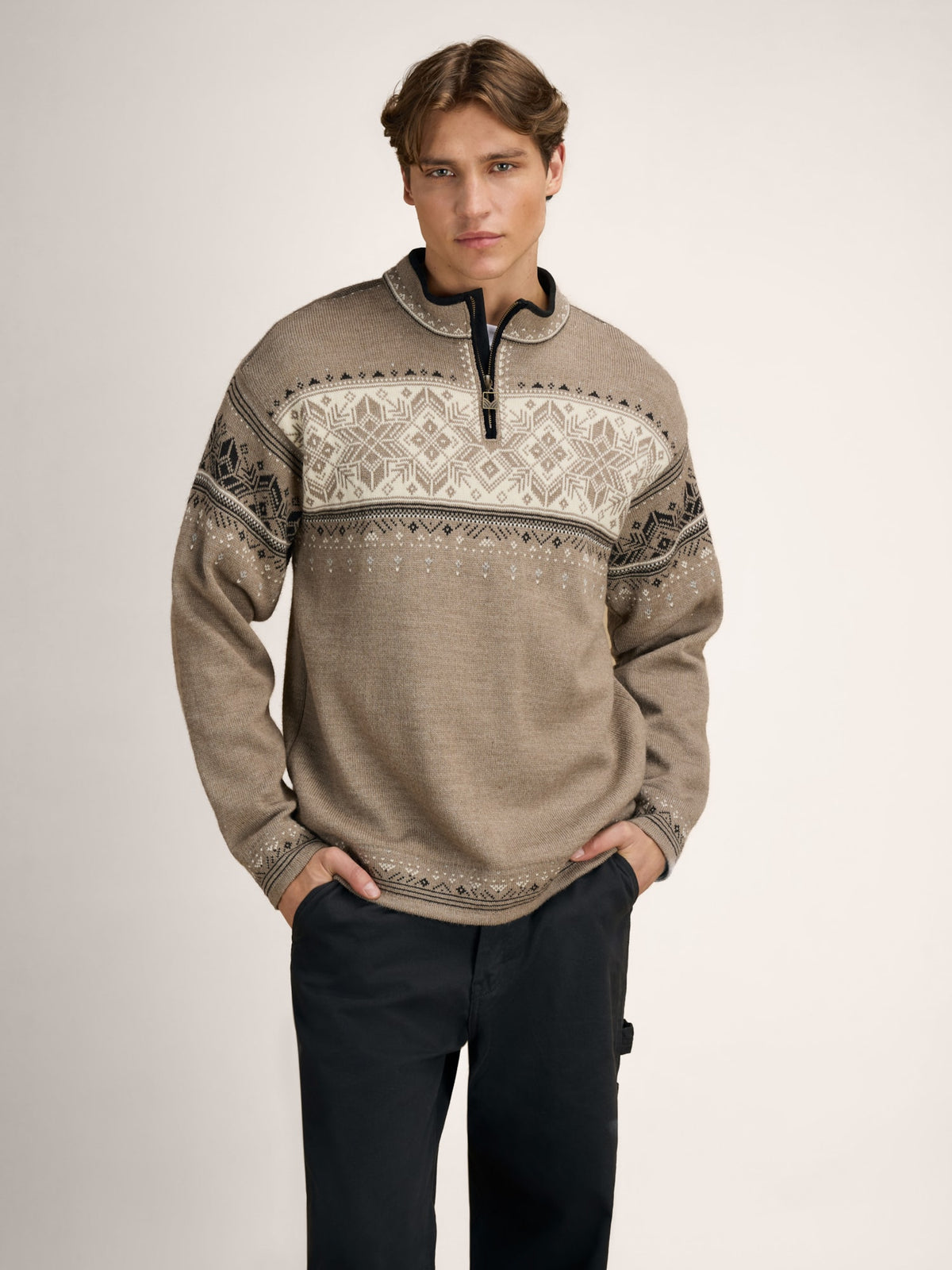 Dale of Norway BLYFJELL Men's Mountainstone - Offwhite - Coffee - Studio front view
