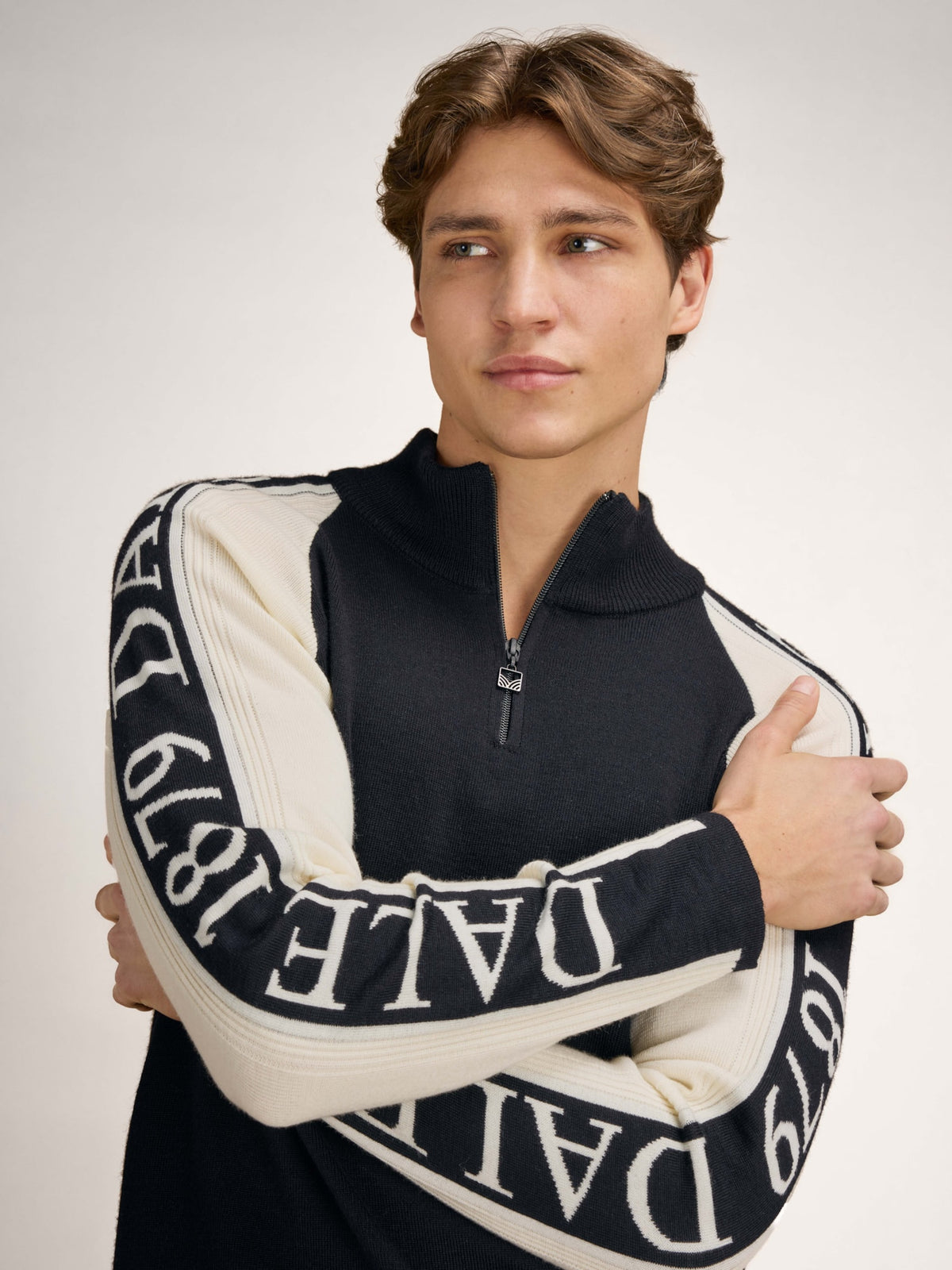 Dale Of Norway SKARSTIND 1879 Merino-Pullover Herren – Black - Offwhite – Studioaufnahme 4