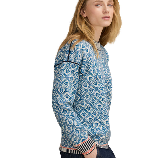 Dale Of Norway LANGØY Women – Arctic Blue - Offwhite – Studio – 96341_H00_LANGØY_FEM_SWEATER- 13