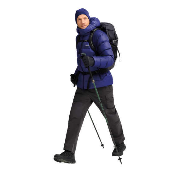 Jack Wolfskin SNOWDRIFT DOWN Herren-Daunenjacke Glow Ink – Modelansicht