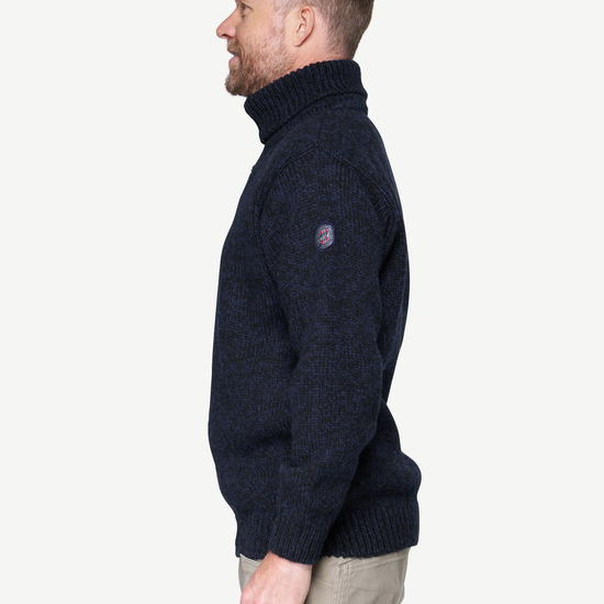 Devold NANSEN Zip-Wollpullover Unisex – DARK BLUE MELANGE – Studioansicht