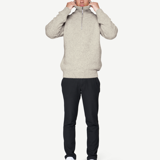 Devold NANSEN Zip-Wollpullover Unisex – GREY MELANGE – Studioansicht