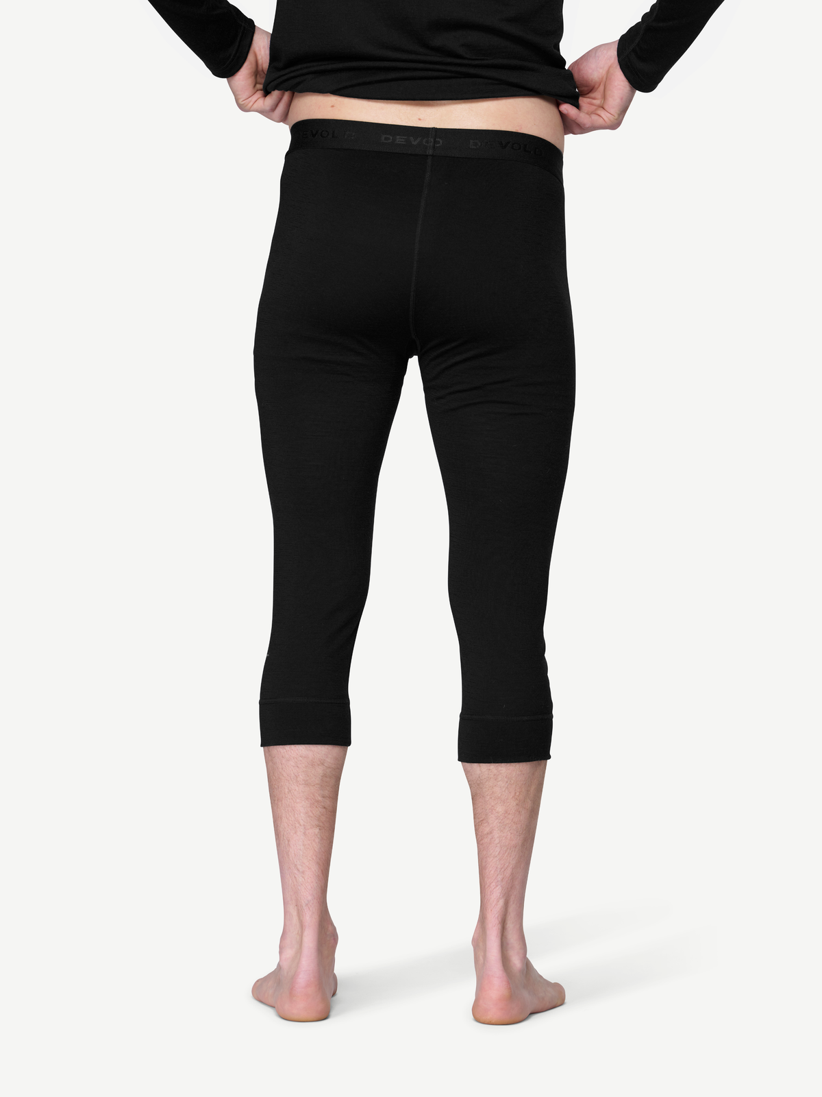 Devold BREEZE PLUS 200 Herren Merino 3/4-Unterhose – BLACK – Ansicht 4