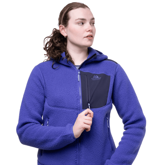 Mountain equipment w highpile hooded jacket