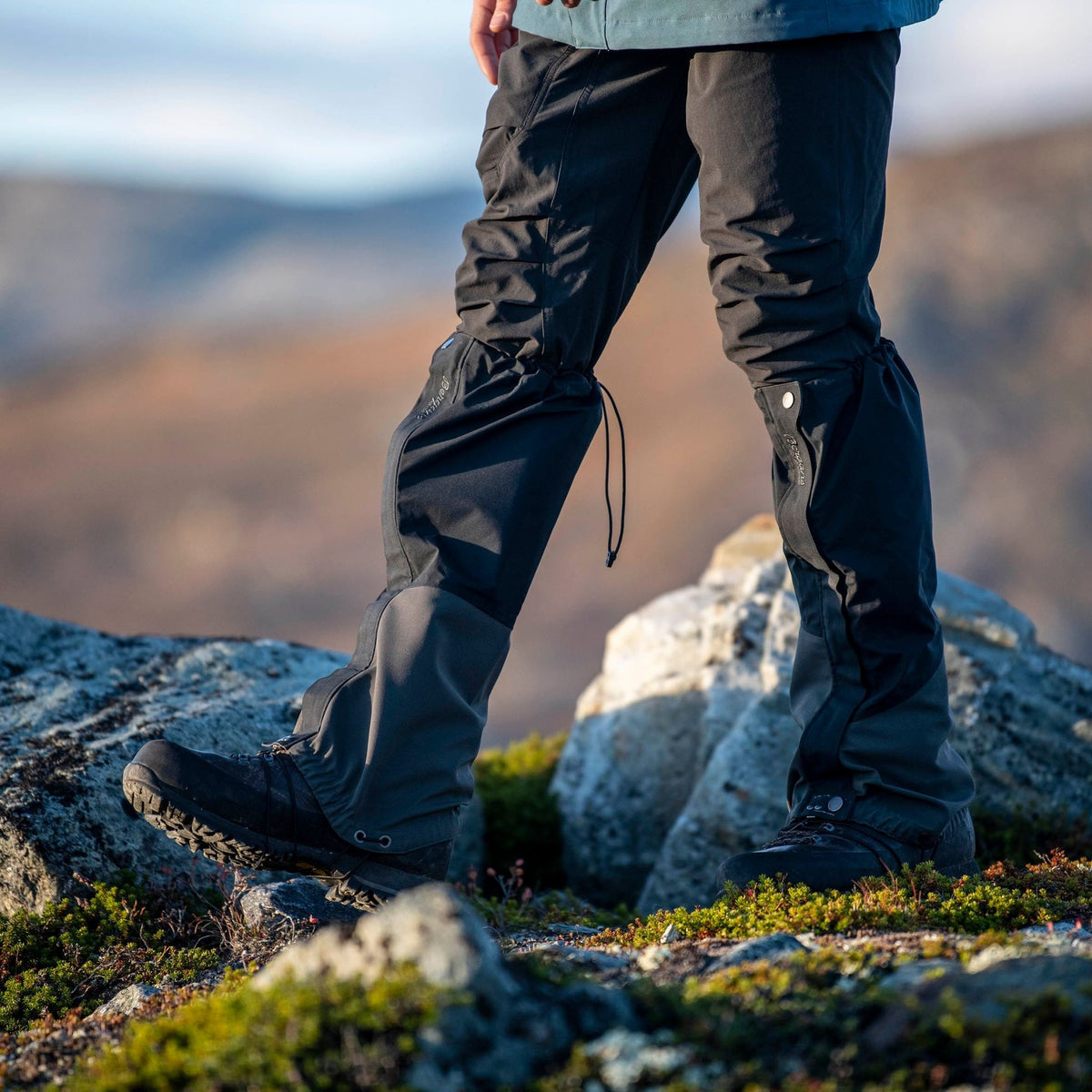 Bergans DRYNA WATERPROOF GAITER - Gaiters at PeakStyle