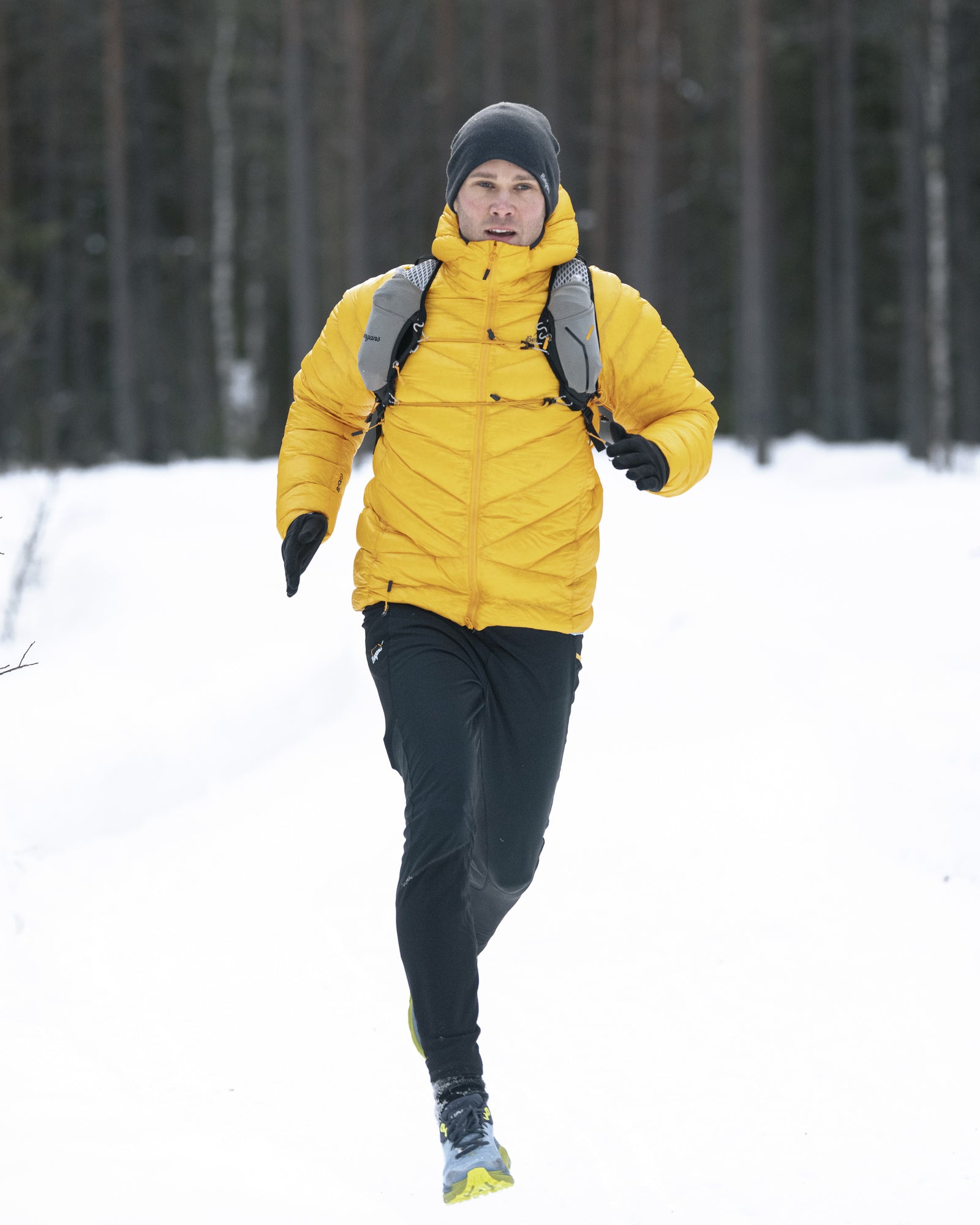 Bergans M Y LIGHTLINE WEIGHTLESS DOWN JACKET HOOD - Daunenjacken bei PeakStyle