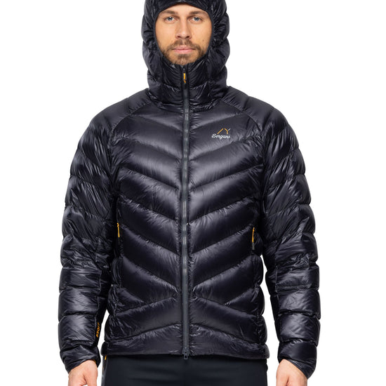 Bergans M Y LIGHTLINE WEIGHTLESS DOWN JACKET HOOD - Daunenjacken bei PeakStyle