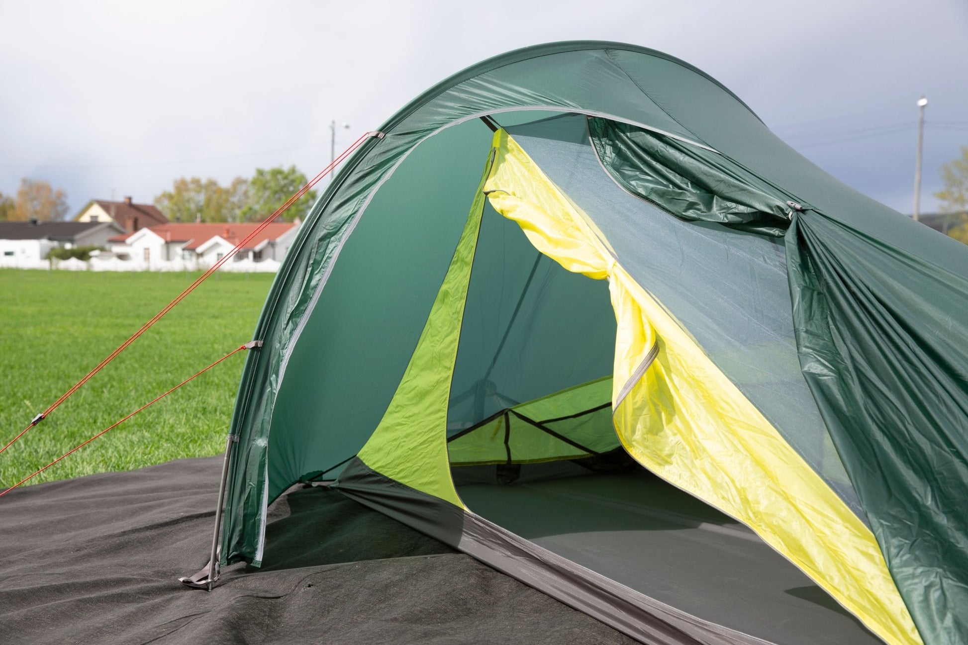 Bergans SUPER LIGHT TUNNEL 1 - PERS TENT - Zelte bei PeakStyle