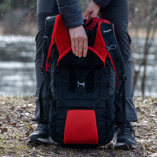 Bergans W HELIUM V5 W 40 - Hüfttaschen bei PeakStyle