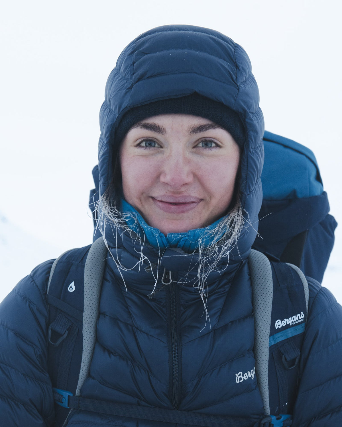 Bergans W RABOT LIGHT DOWN JACKET HOOD - Daunenjacken bei PeakStyle