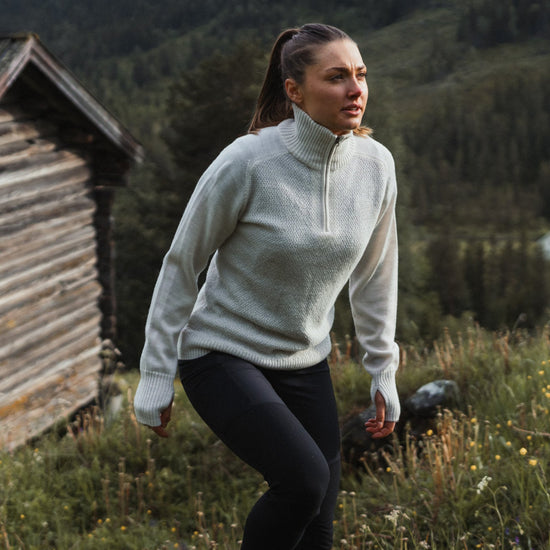 Bergans W ULRIKEN LIGHT MERINO JUMPER - Midlayer bei PeakStyle