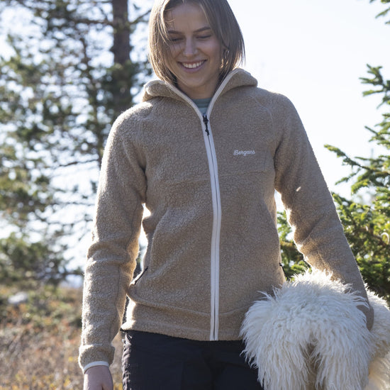 Bergans W VAAGAA MERINO TERRY MIDLAYER HOODIE - Midlayer bei PeakStyle