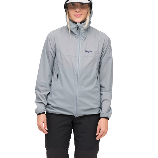 Bergans W VAAGAA WINDBREAKER JACKET - Windjacken bei PeakStyle