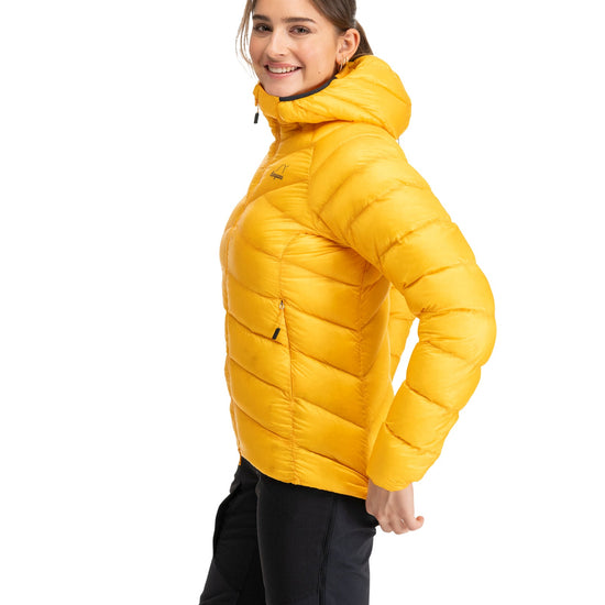 Bergans W Y LIGHTLINE WEIGHTLESS DOWN JACKET HOOD - Daunenjacken bei PeakStyle