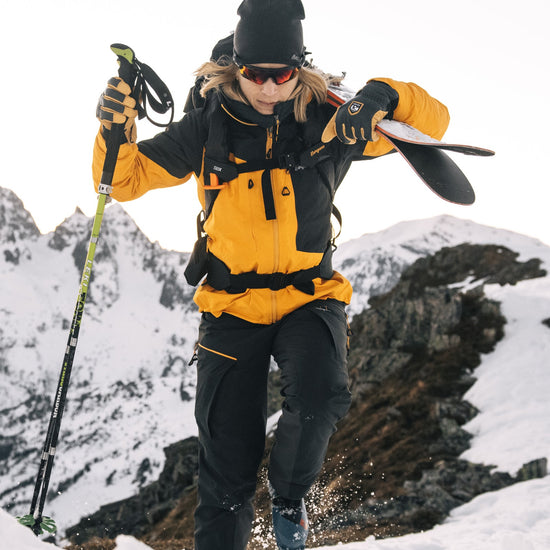 Bergans W Y MOUNTAINLINE BOLD 3L SHELL BIB PANTS - Wintersporthosen bei PeakStyle