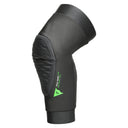 Dainese TRAIL SKINS LITE KNEE GUARDS - PeakStyle