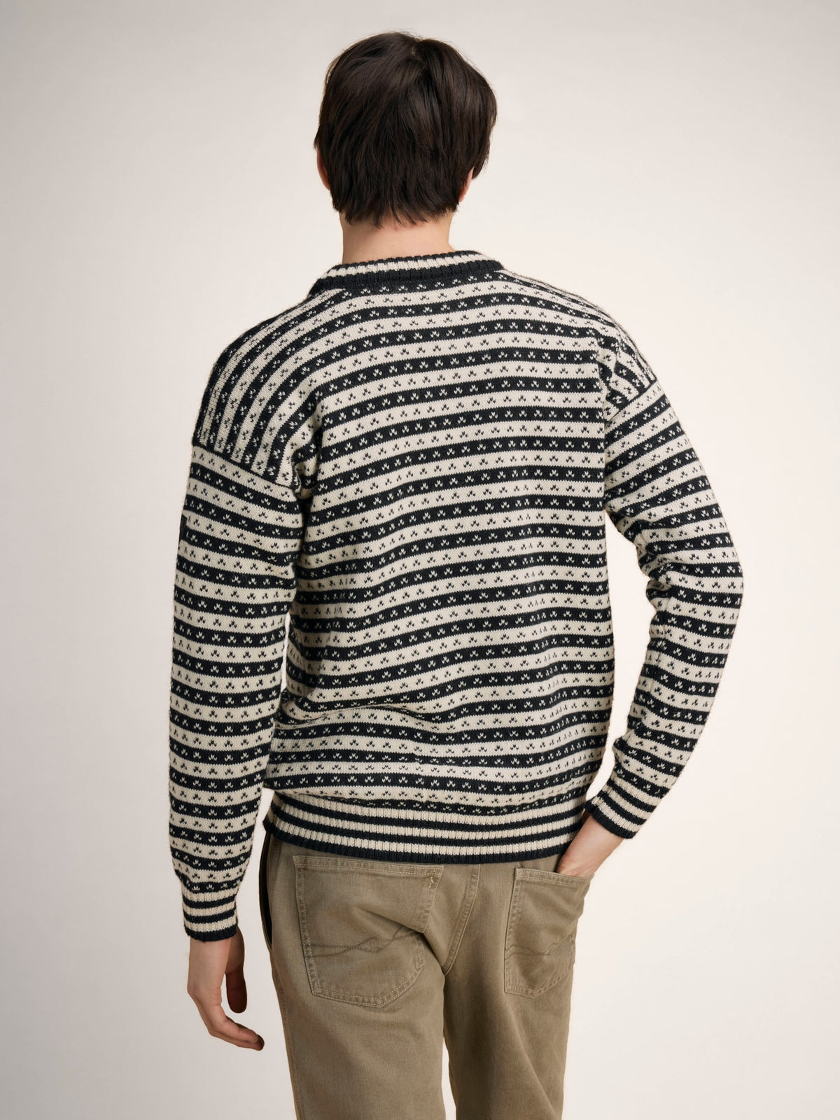 Dale of Norway Skipsleia unisex wool sweater F00 – studio men's back