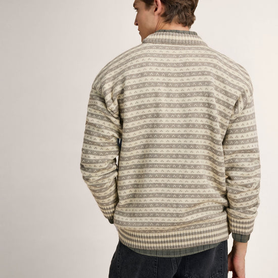 Dale of Norway Skipsleia unisex wool sweater M00 – studio men's back