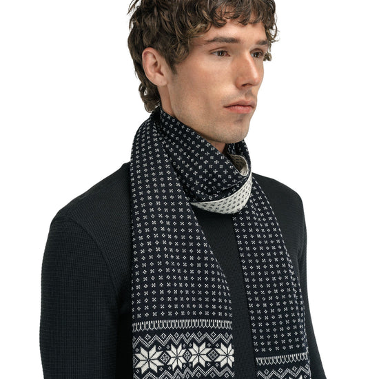 Dale Of Norway GARMISCH MERINO SCARF - Halstücher bei PeakStyle