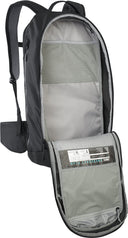 Evoc COMMUTE PRO 22 - PeakStyle
