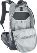 Evoc TRAIL PRO 10 - PeakStyle