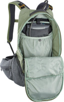 Evoc TRAIL PRO 16 - PeakStyle