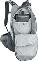 Evoc TRAIL PRO 16 - PeakStyle