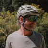SMITH Forefront 3 Mips Fahrradhelm – Lifestyle – forefront3-helmet_matteChalk_lifestyle04_e7915468-029e-4989-8392-e99065b402c9.jpg