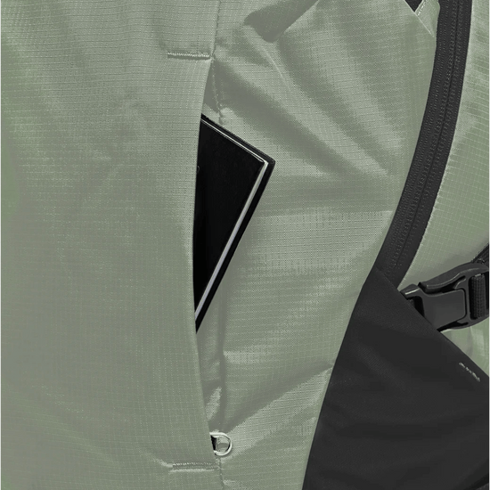 Jack Wolfskin CYROX SHAPE 25 S - L - Taschen bei PeakStyle