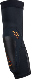 Pearl iZumi ELEVATE ELBOW GUARD - PeakStyle