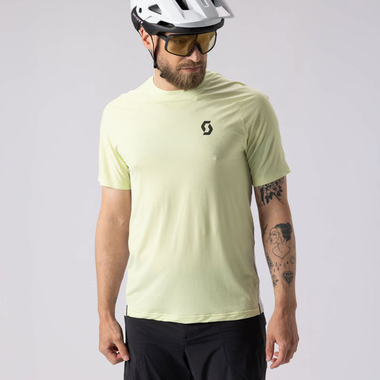 SCOTT Vertic Pro SL Kurzarmshirt für Herren - Kurzarm-Radtrikots bei PeakStyle