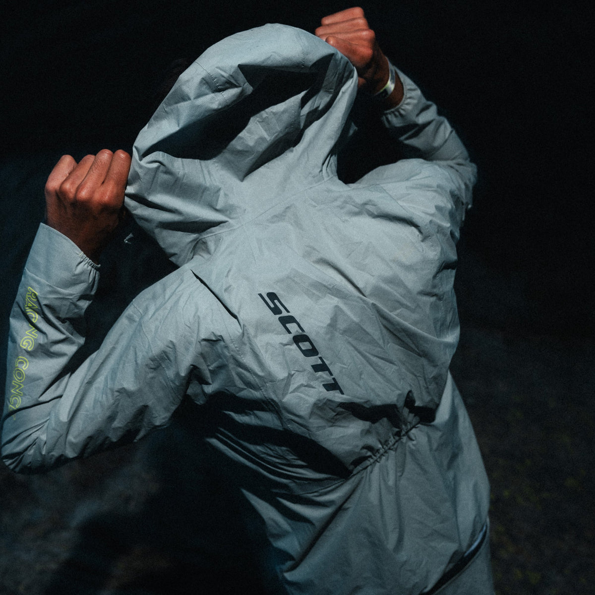 SCOTT W Endurance SL Waterproof Damenjacke - Laufjacken bei PeakStyle