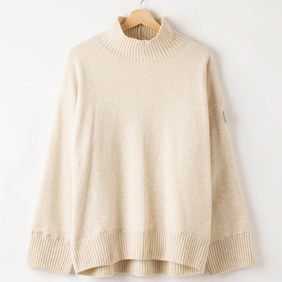 Margot Turtle WP – Creme – Kleiderbügelaufnahme
